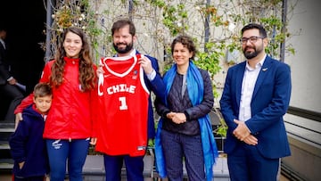 Quién es Paula Carrasco, seleccionada chilena en Santiago 2023, pareja y futura mamá del hijo del Presidente Boric