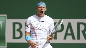 Davidovich derrota a Goffin y se mete en cuartos de final