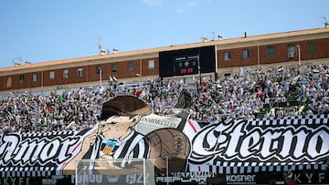 La afici車n del Castell車n clama por los horarios mientras Voulgaris rebaja la tensi車n