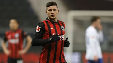 El Eintracht ya siente la presi¨®n por Jovic