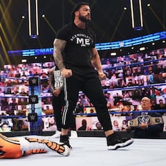 Roman Reigns se entromete