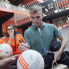 Lato o la paradoja del lateral izquierdo valencianista en Son Moix