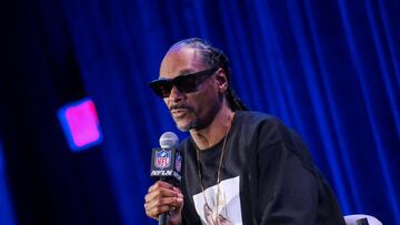 Rapper Snoop Dogg speaks during a news conference about his upcoming performance at the halftime show of Super Bowl LVI in Los Angeles, California, U.S. February 10, 2022. REUTERS/Nathan Frandino