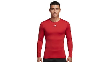 Nike, adidas, Puma... El Black Friday llega a Fútbol Emotion con descuentos de hasta el 70% en prendas de fútbol de las mejores marcas