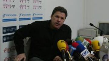 El Alav¨¦s, contra Piterman hasta las "¨²ltimas consecuencias"
