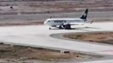 Así fue el aterrizaje del primer vuelo al AIFA