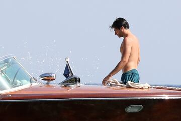 La familia Sainz se encuentra en Mallorca disfrutando de sus playas durante el parón de la Fórmula 1 en este mes de agosto.