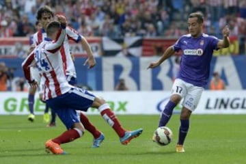 Lucas Vázquez ante Giménez. 
