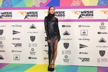 La Beba en la alfombra roja de LOS40 Music Awards Santander. 