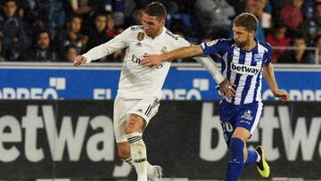 Brasanac con Sergio Ramos en el Alav&eacute;s-Real Madrid. Este domingo volver&aacute;n a verse.