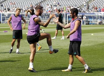 Sergio Ramos e Isco.