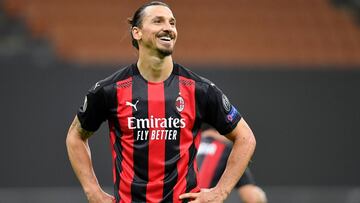 FILE PHOTO: Soccer Football - Europa League - Group H - AC Milan v Sparta Prague - San Siro, Milan, Italy - October 29, 2020 AC Milan&#039;s Zlatan Ibrahimovic reacts after missing a penalty REUTERS/Daniele Mascolo/File Photo