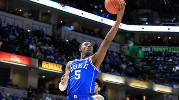 INDIANAPOLIS, IN - NOVEMBER 06: RJ Barrett #5 of the Duke Blue Devils shoots the ball against the kentucky Wildcats during the State Farm Champions Classic at Bankers Life Fieldhouse on November 6, 2018 in Indianapolis, Indiana.   Andy Lyons/Getty Images/AFP
 == FOR NEWSPAPERS, INTERNET, TELCOS &amp; TELEVISION USE ONLY ==