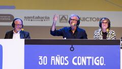 Xavier Sardá, Carles Francino y Gemma Nierga durante el programa especial de 'La Ventana'.
