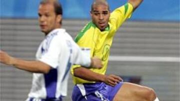 <B>ADRIANO.</B> El delantero del Inter fue el encargado de abrir el marcador.