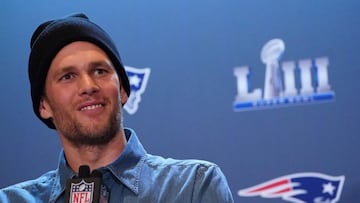 Durante 22 a&ntilde;os en la NFL, 20 con los Patriots y dos con los Buccaneers, Tom Brady estableci&oacute; pr&aacute;cticamente todos los r&eacute;cords para un quarterback.