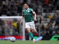 Soccer Football - Brasileiro Championship - Atletico Mineiro v Palmeiras - Arena MRV, Belo Horizonte, Brazil - December 3, 2025 Palmeiras' Vitor Roque in action REUTERS/Cris Mattos