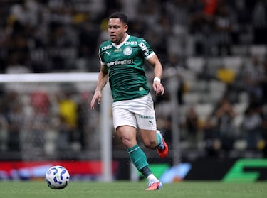 Todos contra Filipe Luís