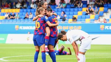 Jugadoras del Bar&ccedil;a ante el Logro&ntilde;o.