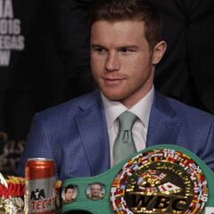Canelo vs CMB: la guerra sigue con Golovkin de testigo