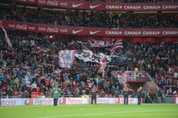 Ambientazo en San Mamés.