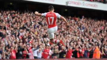 Alexis S&aacute;nchez suma tres goles en la actual Premier League, siendo el goleador del Arsenal. 