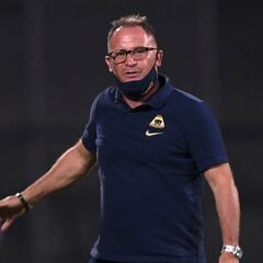 Pumas asegura continuidad de Lillini, habrá refuerzos
