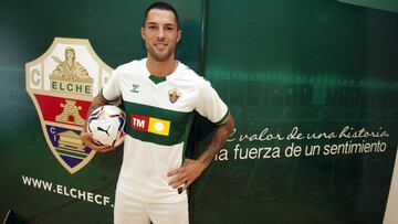 21/09/20 ELCHE 
 PRESENTACION JUGADOR TETE MORENTE 