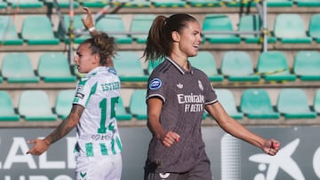 SEVILLA, 14/09/2024.- La delantera del Real Madrid Signe Bruun celebra tras marcar el 0-1 durante el encuentro de Primera División femenina entre Real Betis Balompié y Real Madrid, este sábado en la Ciudad Deportiva Luis de Sol de Sevilla. EFE/ José Manuel Vidal