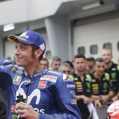 Rossi: "Es inteligente adelantar la carrera dos horas"