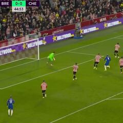 A Lukaku le pasó lo que tantas y tantas veces a Messi y por eso ganó el Chelsea: vean el gol