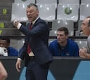Jasikevicius: "Pau Gasol está buscando un vuelo privado"