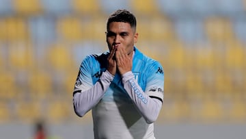 Juanfer marcó en la victoria de Racing ante Huachipato.