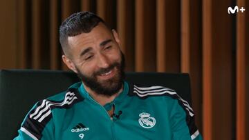 Va a ser GIF de referencia de muchos madridistas: Karim, cuando le hablan de las explicaciones de Mbappé