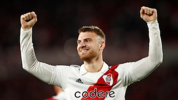 FILE PHOTO: Soccer Football - Argentina Primera Division - River Plate v Racing Club - Estadio Mas Monumental, Buenos Aires, Argentina - July 28, 2023 River Plate's Lucas Beltran celebrates scoring their first goal REUTERS/Agustin Marcarian/File Photo