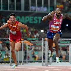 Oro de Holloway y Llopis se queda a 0.05 de la final