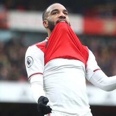 Lacazette, cazado otra vez inhalando 'hippy crack'