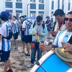 Barwa, el punto de reunión de los argentinos en el Mundial, renombrado oficialmente como “barrio argentino”