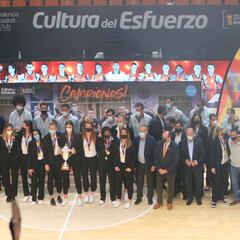 El Valencia disfrutó de su fiesta por la Eurocup "esto es solo el principio"