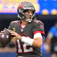 Brady can break QB passing yards record against Pats on Sunday