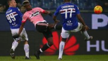 Pogba, Cassano y Carbonero pelean un bal&oacute;n durante el Sampdoria - Juventus de Serie A.