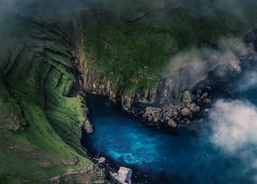 Cada excursión puede costar unos 300 euros y pueden disparar a más de 100 frailecillos. The Independent, un periódico británico, informó que las excursiones podrían estar ocasionando más de un centenar de muertes en cada una de ellas.