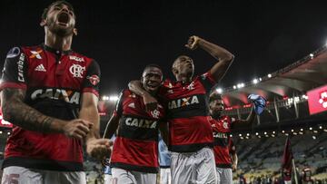 Flamengo venci&oacute; 2-0 a Cruzeiro, por la fecha 33 del Brasileirao.