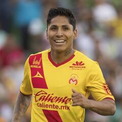 El futuro de Raúl Ruidíaz podría estar en Tigres o Lokomotiv de Rusia
