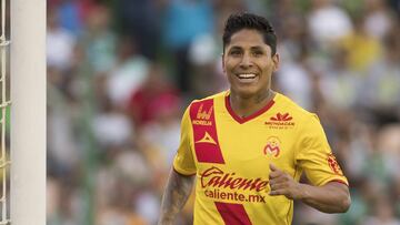 El aún atacante de Monarcas expresó que conoce el acercamiento del equipo europeo pero por ahora se concentra en el Mundial de Rusia 2018 con Perú.
