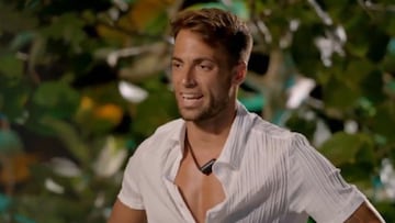 Montoya sube el nivel tras ‘La isla de las tentaciones’ y aparece en la enciclopedia más famosa: “Vaya tela con la Manuela”