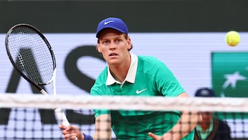Sinner - Djokovic en directo: semifinales de Roland Garros 2025, hoy en vivo