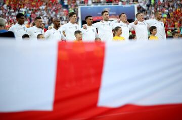 Inglaterra durante el himno. 