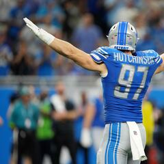 Aidan Hutchinson’s contract details: Salary and years remaining with the Lions