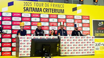 Dibujos, reflejos, firmas... y acción: Saitama, lista para el gran día